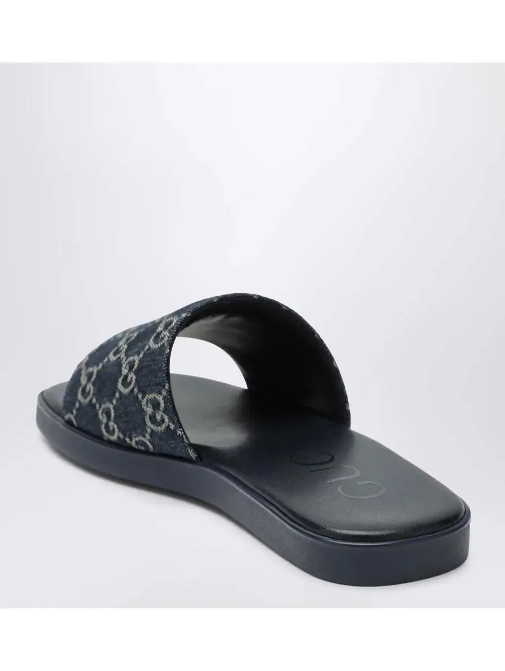 Gucci GG Slide Sandal (120)(PLEASE REQUEST YOUR SIZE BEFORE PURCHASING)